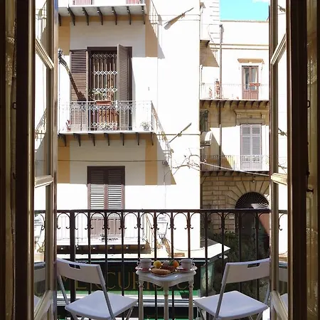 Vittorio Emanuele Di Prinzi Couette-café 4*