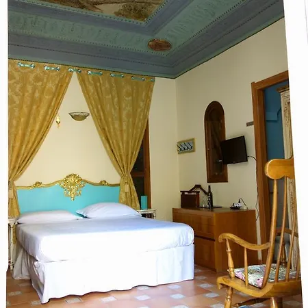 Couette-café Vittorio Emanuele Di Prinzi 4*